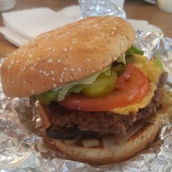 Small. Cheeseburger..looked better then it tasted