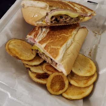 Que Chivo - Cuban Sandwich - Salvadoran Near Me - Hartford, Connecticut Que Chivo - Cuban Sandwich - Salvadoran Near Me - Hartford, Connecticut