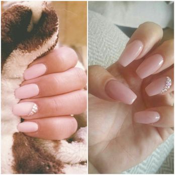 Elite Nails & Spa - RIGHT ( MY NAILS ), LEFT ( SAMPLE PHOTO FOR ANN ) - Nail Salons Near Me - Placentia, California
