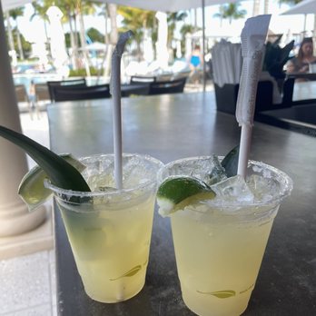 Cantina Beach - Margaritas! - Mexican Near Me - Key Biscayne, Florida