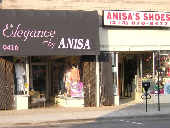Elegance by Anisa Logo