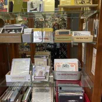 Hyde Park Antiques Center - Antiques Near Me - Hyde Park, New York