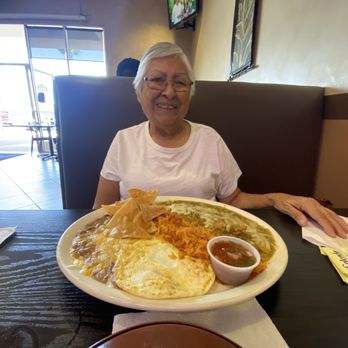 Cafe Amri - Chile verde - Breakfast & Brunch Near Me - Oxnard, California