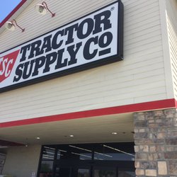 Tractor Supply - Storefront