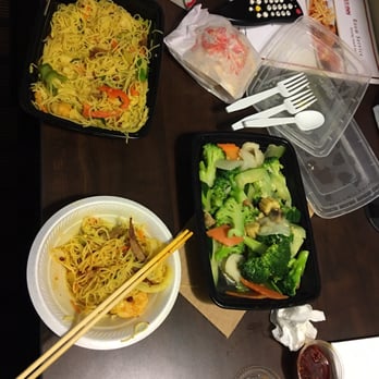 Shanghai Bistro - Steam veggie and Singapore fry rice noodle. - Chinese Near Me - Lexington, Kentucky Shanghai Bistro - Steam veggie and Singapore fry rice noodle. - Chinese Near Me - Lexington, Kentucky