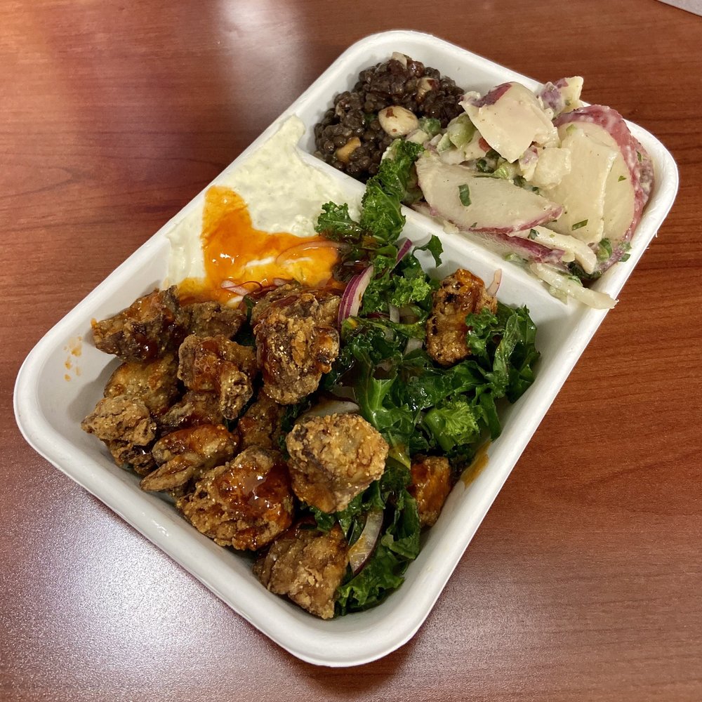 CLOVER FOOD LAB Updated September 2024 48 Photos & 32 Reviews 160 Littleton Rd, Westford