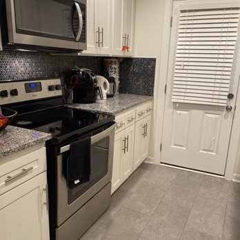 Moonbeam Home Services - Clean kitchen - Home Cleaning Near Me Moonbeam Home Services - Clean kitchen - Home Cleaning Near Me