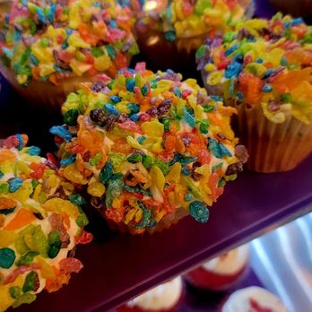 We Cupcake - We Cupcake - Inglewood CA - Cupcakes Near Me - Inglewood, California