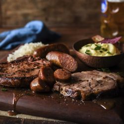 Hofbräuhaus Las Vegas - Bayerische Spezialitätenplatte