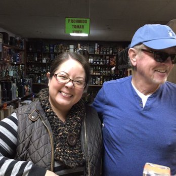Mercado del Mar - Beer, Wine & Spirits Near Me - Rosarito, BCN