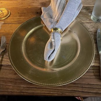 Roux 30a - Place setting - Personal Chefs Near Me - Santa Rosa Beach, Florida Roux 30a - Place setting - Personal Chefs Near Me - Santa Rosa Beach, Florida