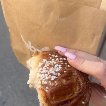 Fabrique Artisan Bakery - Bun Cinnamon is delicious!! - Bakeries Near Me - New York, New York