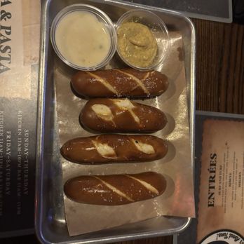 The 580 Bar and Grill - Pretzel bites - Salad Near Me - Altus, Oklahoma The 580 Bar and Grill - Pretzel bites - Salad Near Me - Altus, Oklahoma