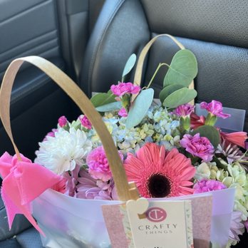 Crafty Things - Florists Near Me - Ashburn, Virginia