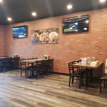 K-Chicken - Interior - Chicken Shop Near Me - Virginia Beach, Virginia