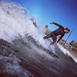 River Surf - Surf Bend