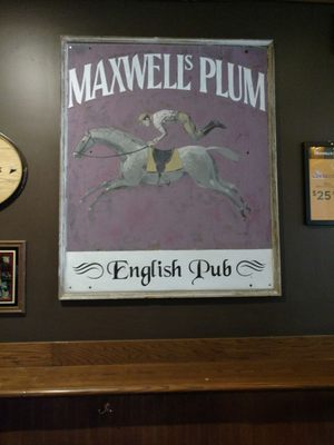 The Maxwell's Plum by null