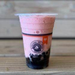 Volcano Tea House - Strawberry Slushy with Boba