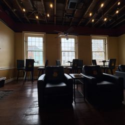 Old Virginia Tobacco - Upstairs over looking King Street.