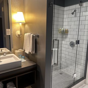 W Austin - Hotels Near Me - Austin, Texas