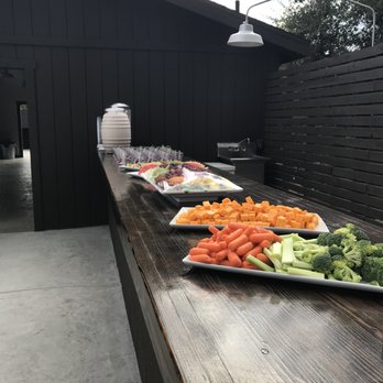 Easy Street Catering - Caterers Near Me