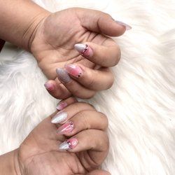 Silk Nails and Spa - Lorena