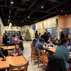 Waterfront Pizza - Inside