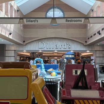 Dillard's - Department Stores Near Me - Wilmington, North Carolina