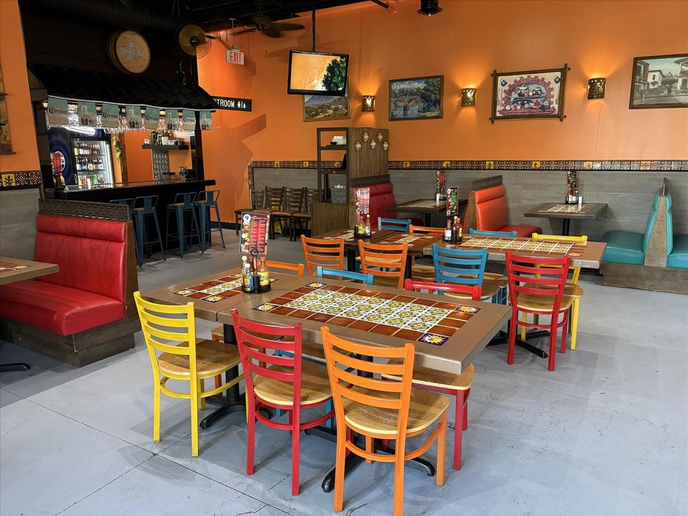 Mojito's Mexican Grill - Parkway Logo
