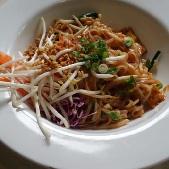 Araya's Place - $5 happy hour pad Thai - Thai Near Me - Seattle, Washington
