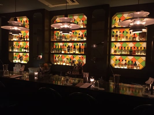 Gibson Bar by null