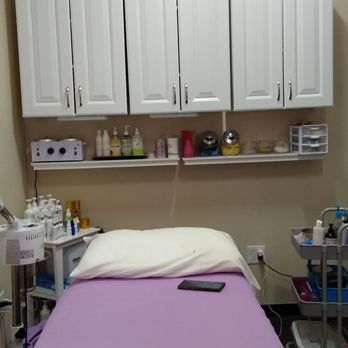 Fabulous Faces - Facial room. - Estheticians Near Me - Fort Worth, Texas Fabulous Faces - Facial room. - Estheticians Near Me - Fort Worth, Texas