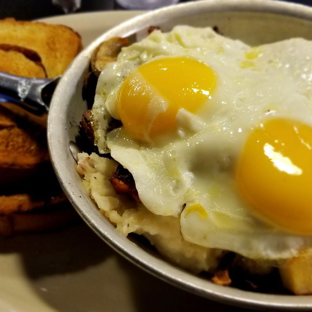 Wolfgang's Restaurant - Marisa skillet - Breakfast & Brunch Near Me - Grand Rapids, Michigan Wolfgang's Restaurant - Marisa skillet - Breakfast & Brunch Near Me - Grand Rapids, Michigan