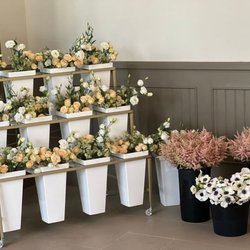 Savvy Bouquets