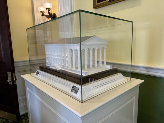 Virginia State Capitol by null