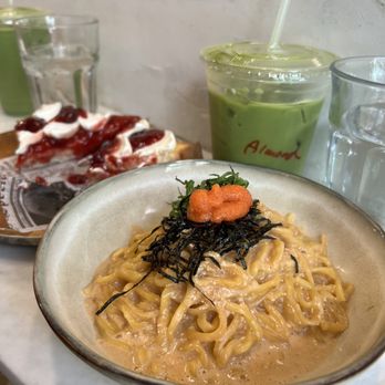 Davelle - Mentai Pasta,  Berry and Cream Cheese Toast, Matcha Latte (Ice) - Japanese Near Me - New York, New York