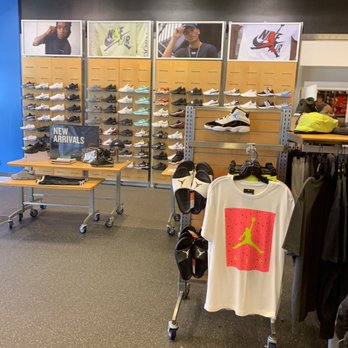 JD Sports - Sports Wear Near Me - Hampton, Virginia JD Sports - Sports Wear Near Me - Hampton, Virginia