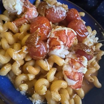 Cebu Bar & Bistro - Lobster mac n cheese - Breakfast & Brunch Near Me - Brooklyn, New York