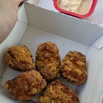 Taco Bell - Meh. All but one were a bit rubbery and that one was really good. Liked the sauces. - Fast Food Near Me - Deltona, Florida