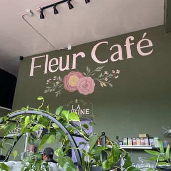 Fleur Café - Inside - Coffee & Tea Near Me - Los Angeles, California Fleur Café - Inside - Coffee & Tea Near Me - Los Angeles, California