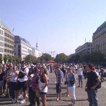 Brandenburger Tor - Landmarks & Historical Buildings Near Me - Berlin, BE