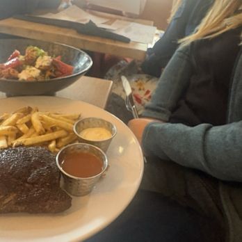 Cote Ouest Bistro - Steak and fries - French Near Me - San Francisco, California Cote Ouest Bistro - Steak and fries - French Near Me - San Francisco, California