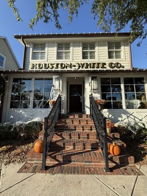 Houston White Co. by null