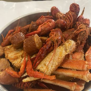 Crab N Spice Anaheim - AYCE seafood platter - Seafood Near Me - Anaheim, California Crab N Spice Anaheim - AYCE seafood platter - Seafood Near Me - Anaheim, California