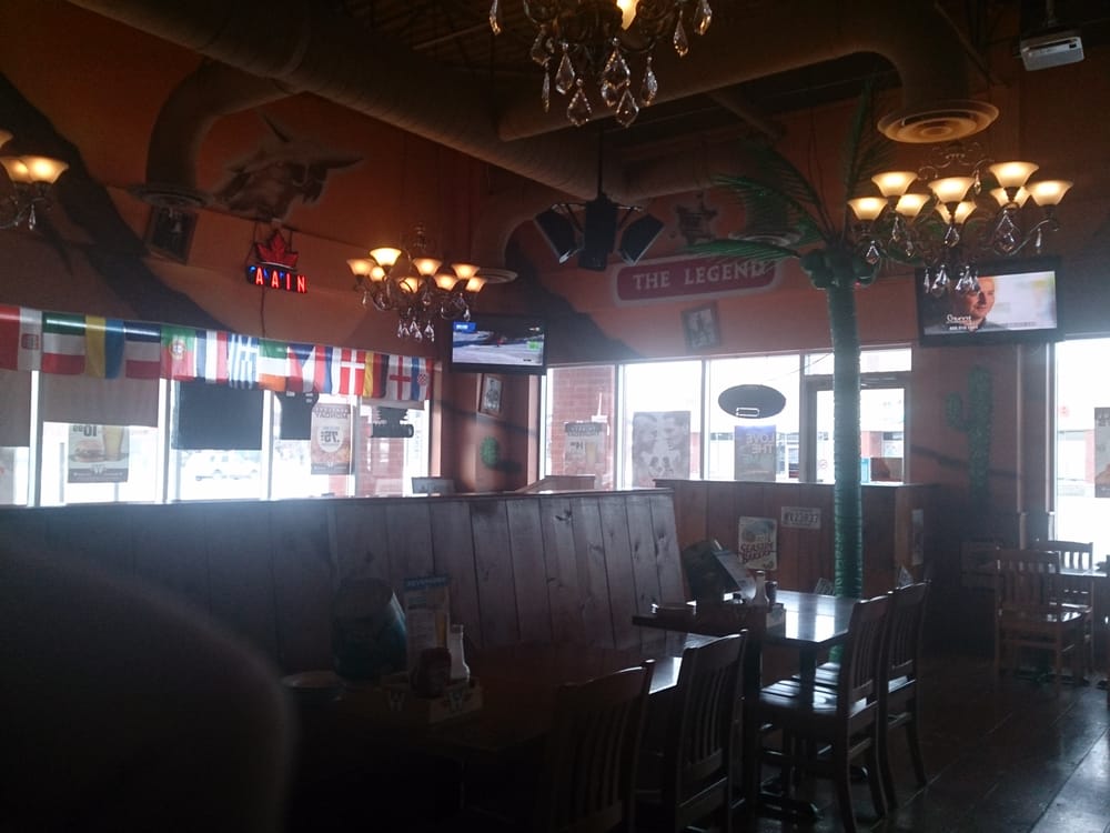 WILD WING Updated April 2024 525 Cityview Boulevard, Vaughan