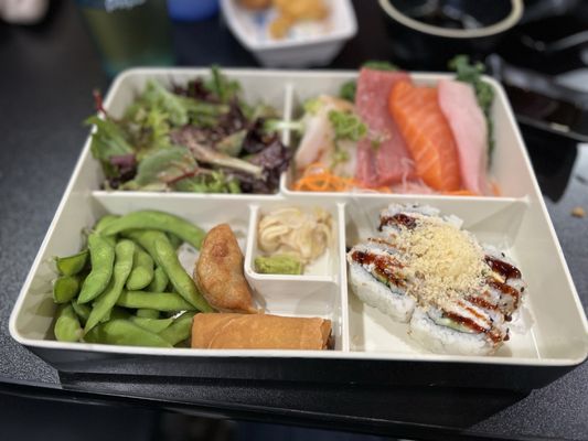 EurAsia 3- Ramen | Sushi | Poke by null