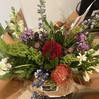 Les' Blooms Floral - Flowers for daughter! Beautiful! - Florists Near Me - Brooklyn, New York