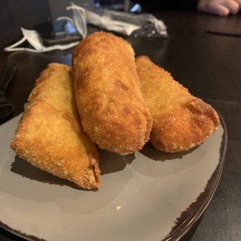 Dented Keg Brewing Company - Buffalo chicken egg rolls - Brewpubs Near Me - Mars, Pennsylvania