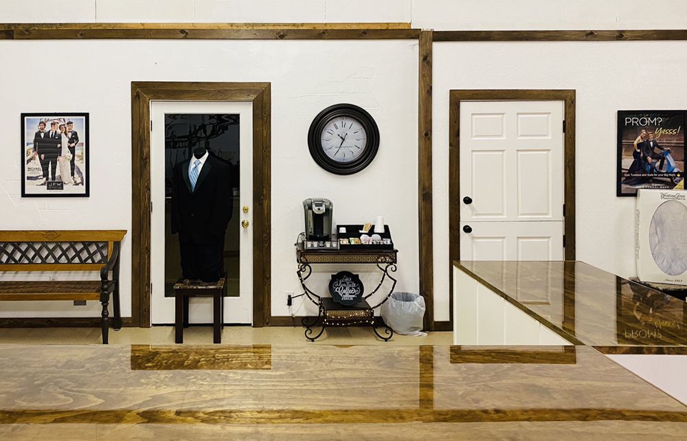 OAKHURST CLEANERS & LAUNDRY Updated August 2024 14 Reviews 40119