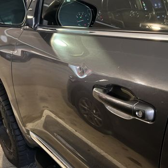 Anti-Dent - Nasty dent right by the door handle. - Mobile Dent Repair Near Me Anti-Dent - Nasty dent right by the door handle. - Mobile Dent Repair Near Me